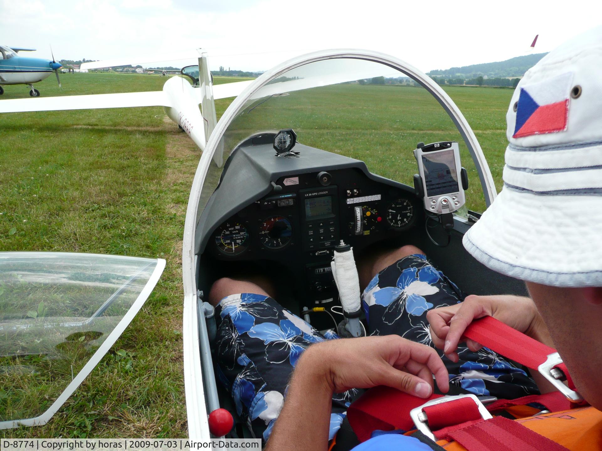 D-8774, 1969 Schempp-Hirth Cirrus C/N 62, 3