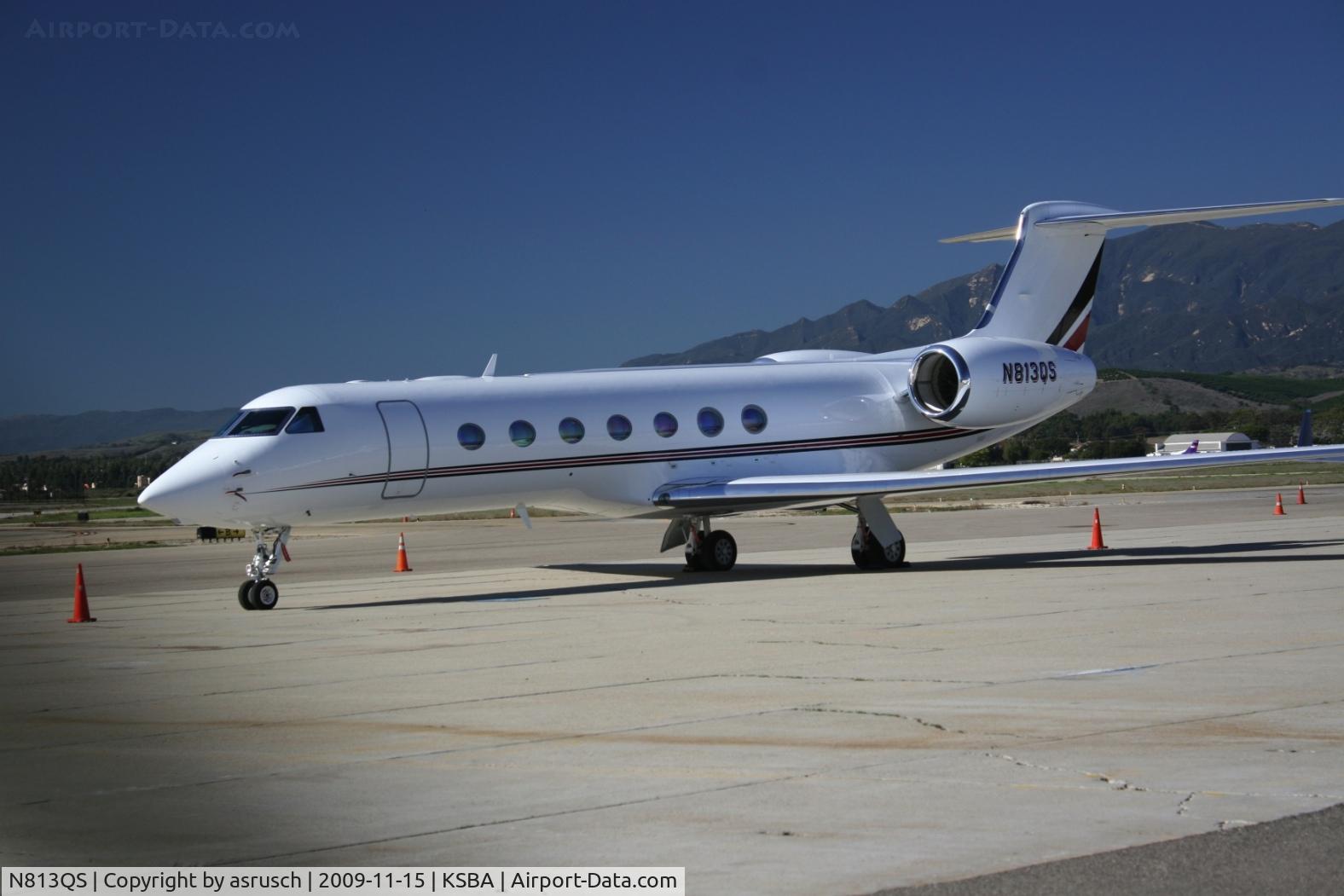 N813QS, 2007 Gulfstream Aerospace GV-SP C/N 5160, Netjets G550 at Atlantic in Santa Barbara, CA