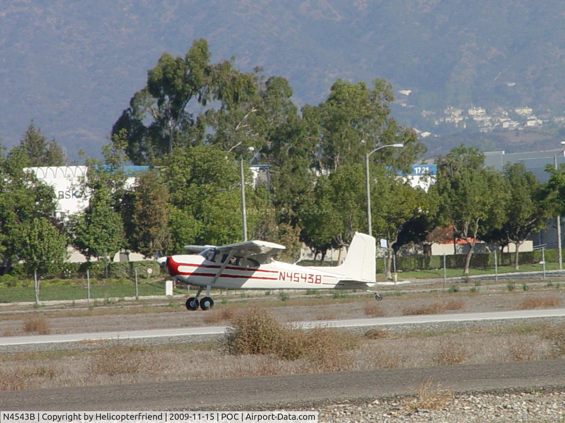 N4543B, 1955 Cessna 180 C/N 31442, Landing on Brackett 26R