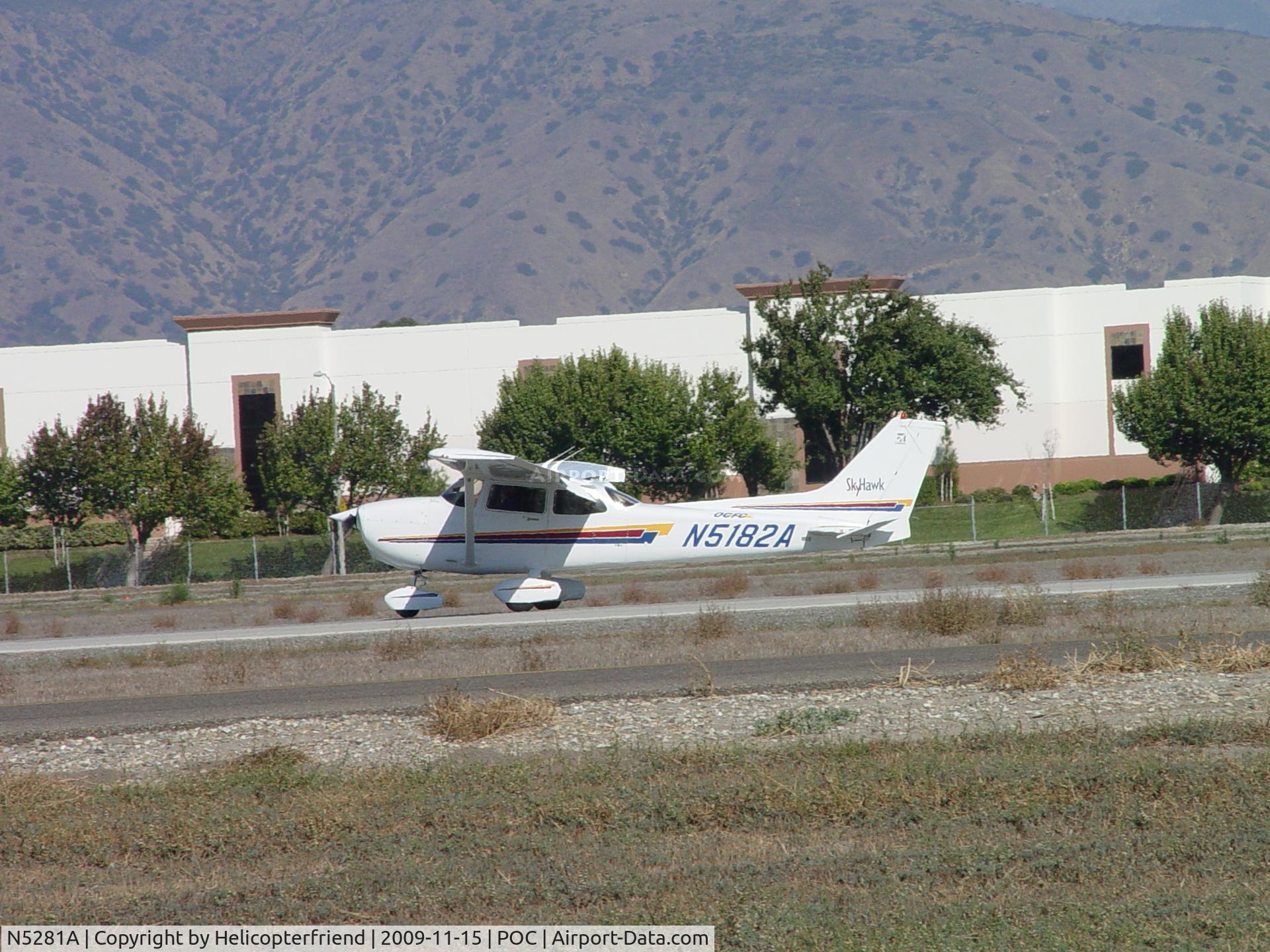 N5281A, 1979 Cessna 210N Centurion C/N 21063346, Landing 26L