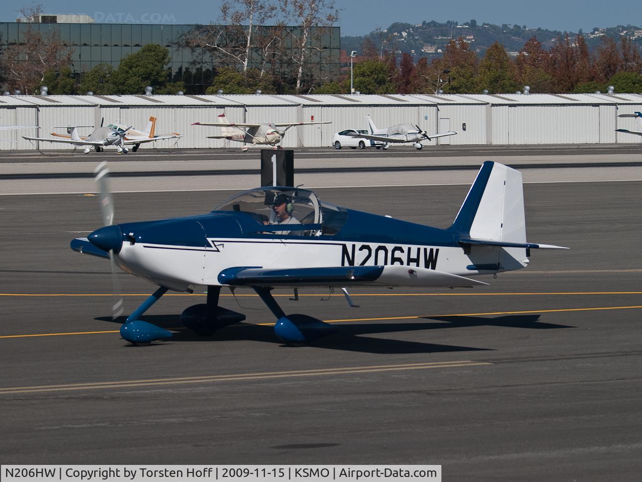 N206HW, 2004 Vans RV-6A C/N 60421, N206HW taxiing