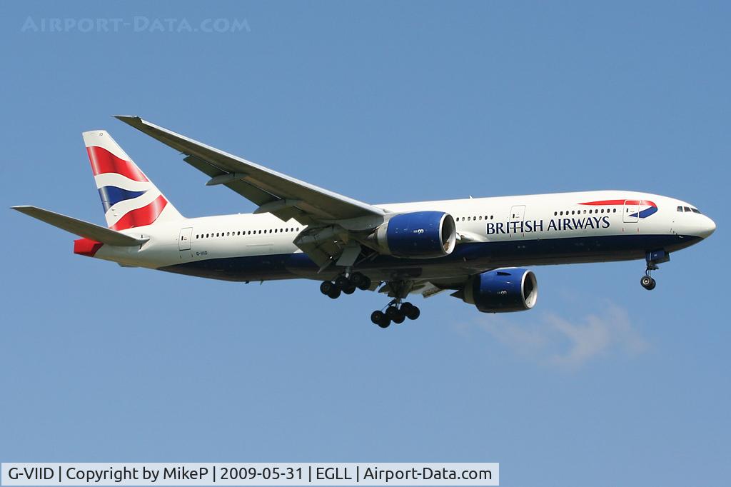 G-VIID, 1997 Boeing 777-236 C/N 27486, Short final to 09L at Heathrow.