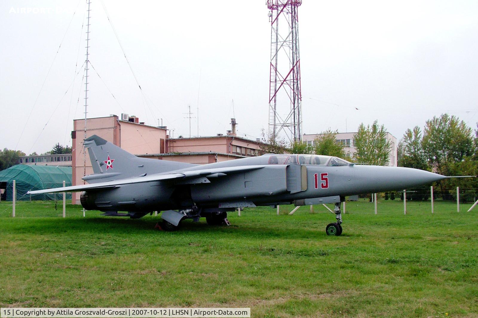 15, 1979 Mikoyan-Gurevich MiG-23UB C/N A1037926, Szolnok-Szandaszölös airplane museum.