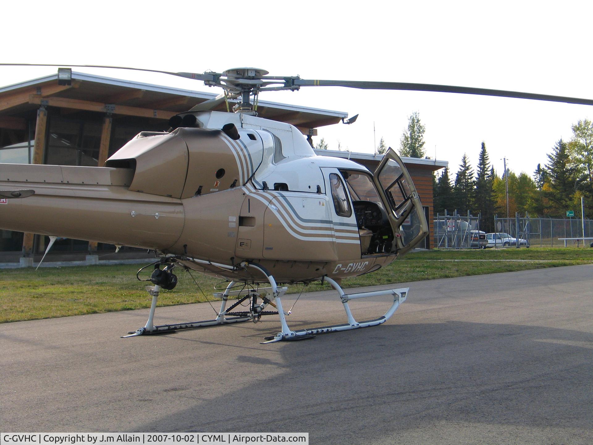 C-GVHC, 1982 Aerospatiale AS-355F-2 Ecureuil 2 C/N 5195, on the tarmak