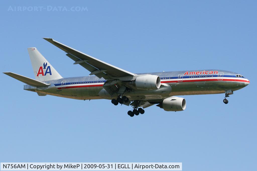 N756AM, 2001 Boeing 777-223 C/N 30264, Short final to 09L at Heathrow.