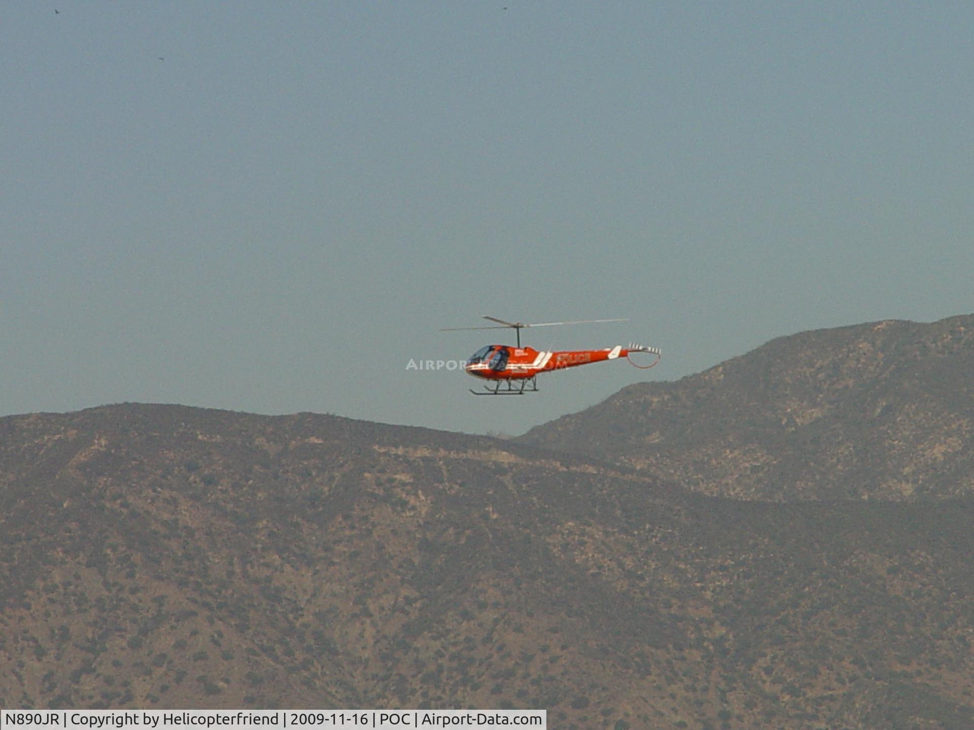 N890JR, Enstrom F-28F Falcon C/N 764, On final to northside practice area