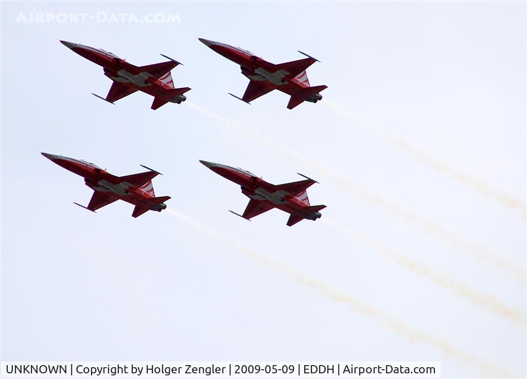 UNKNOWN, Northrop F-5E Tiger II C/N Not found, Patrouille Swiss at Hamburg sky