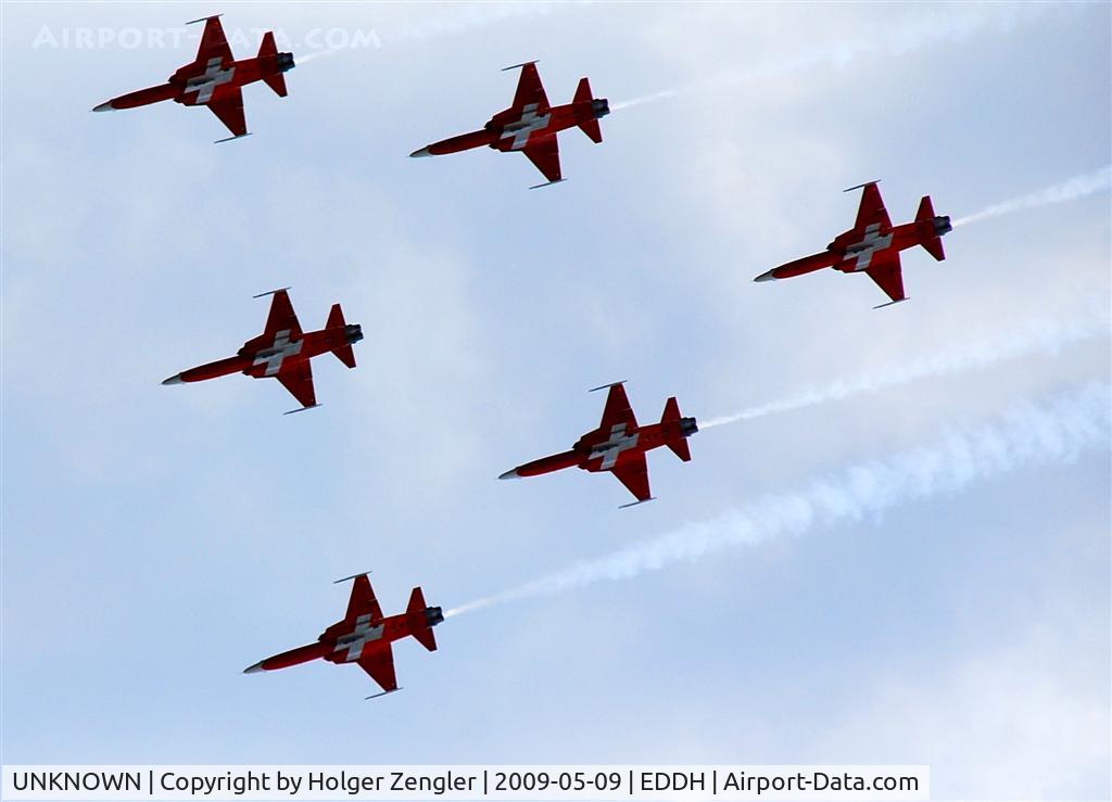 UNKNOWN, Northrop F-5E Tiger II C/N Not found, Patrouille Swiss at Hamburg sky