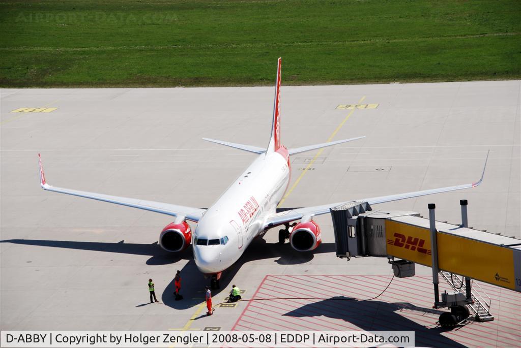 D-ABBY, 2007 Boeing 737-86J C/N 34970, Waiting for an airplane