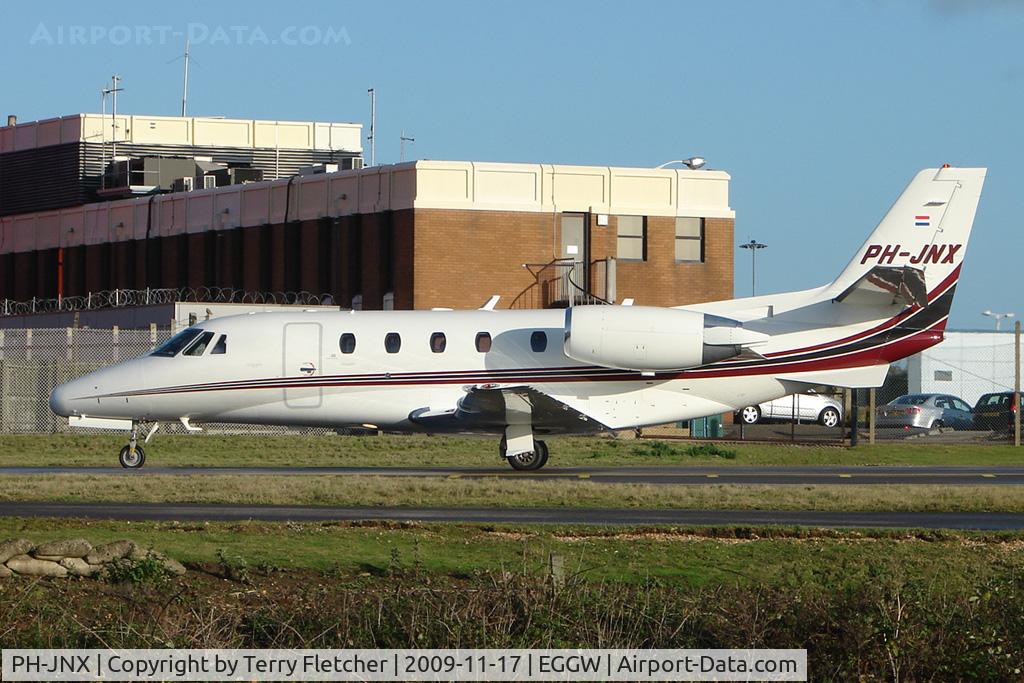PH-JNX, 2006 Cessna 560XL Citation XLS C/N 560-5641, Dutch Citation Excel at Luton