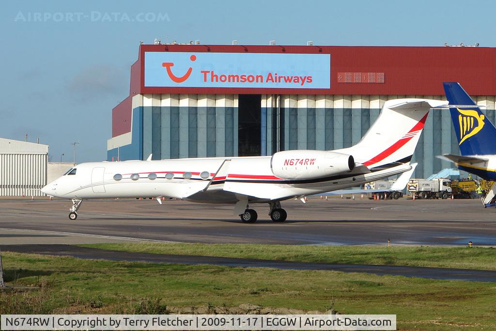 N674RW, 2009 Gulfstream Aerospace GV-SP (G550) C/N 5234, Newish G550 of Coca Cola arrives at Luton