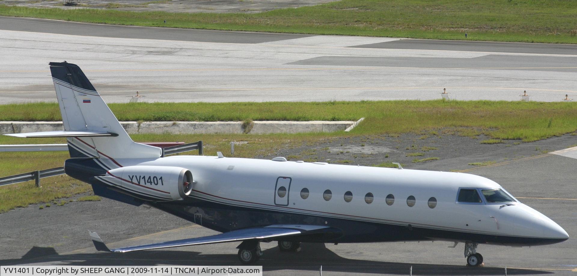 YV1401, 2001 Israel Aircraft Industries IAI-1126 Galaxy C/N 041, park at the cargo ramp