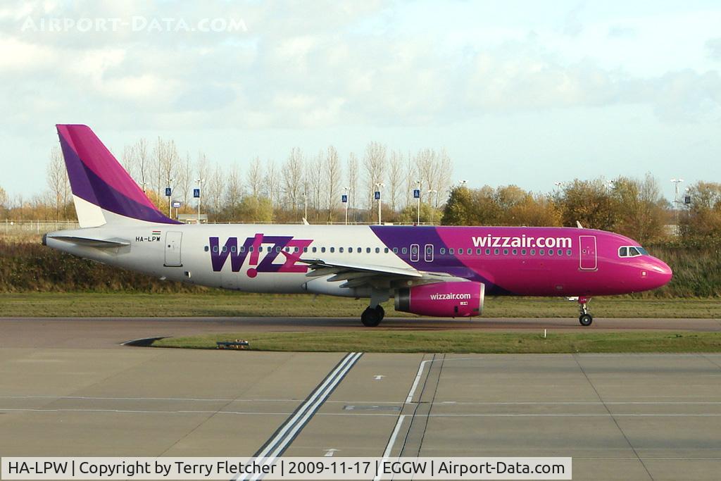 HA-LPW, 2009 Airbus A320-232 C/N 3947, Wizz Air A320 at Luton
