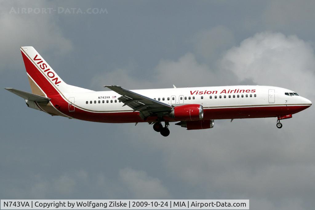 N743VA, 1991 Boeing 737-46B C/N 25262, visitor