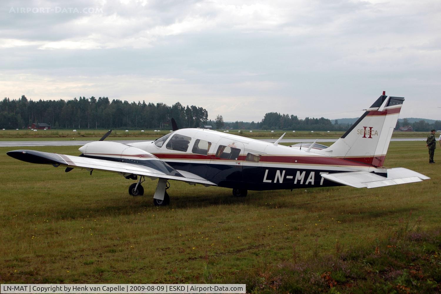 LN-MAT, 1976 Piper PA-34-200T Seneca II C/N 34-7670341, Norwegian Seneca at Dala-Järna airfield, Sweden