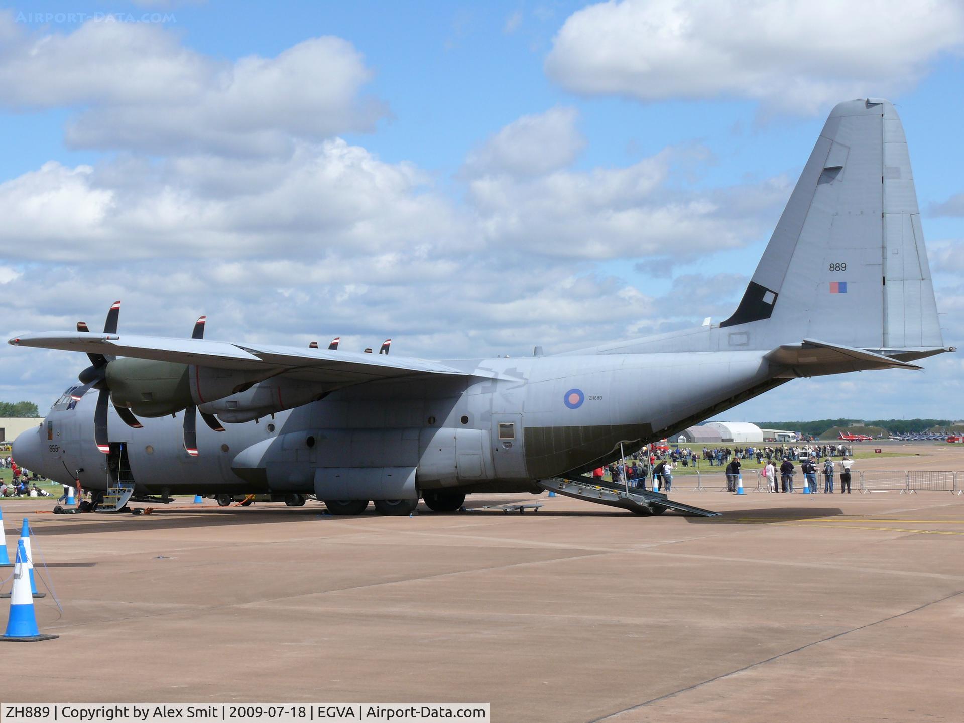 ZH889, 2000 Lockheed Martin C-130J Hercules C.5 C/N 382-5500, Lockheed C-130J Hercules C5 ZH889/889 Royal Air Force