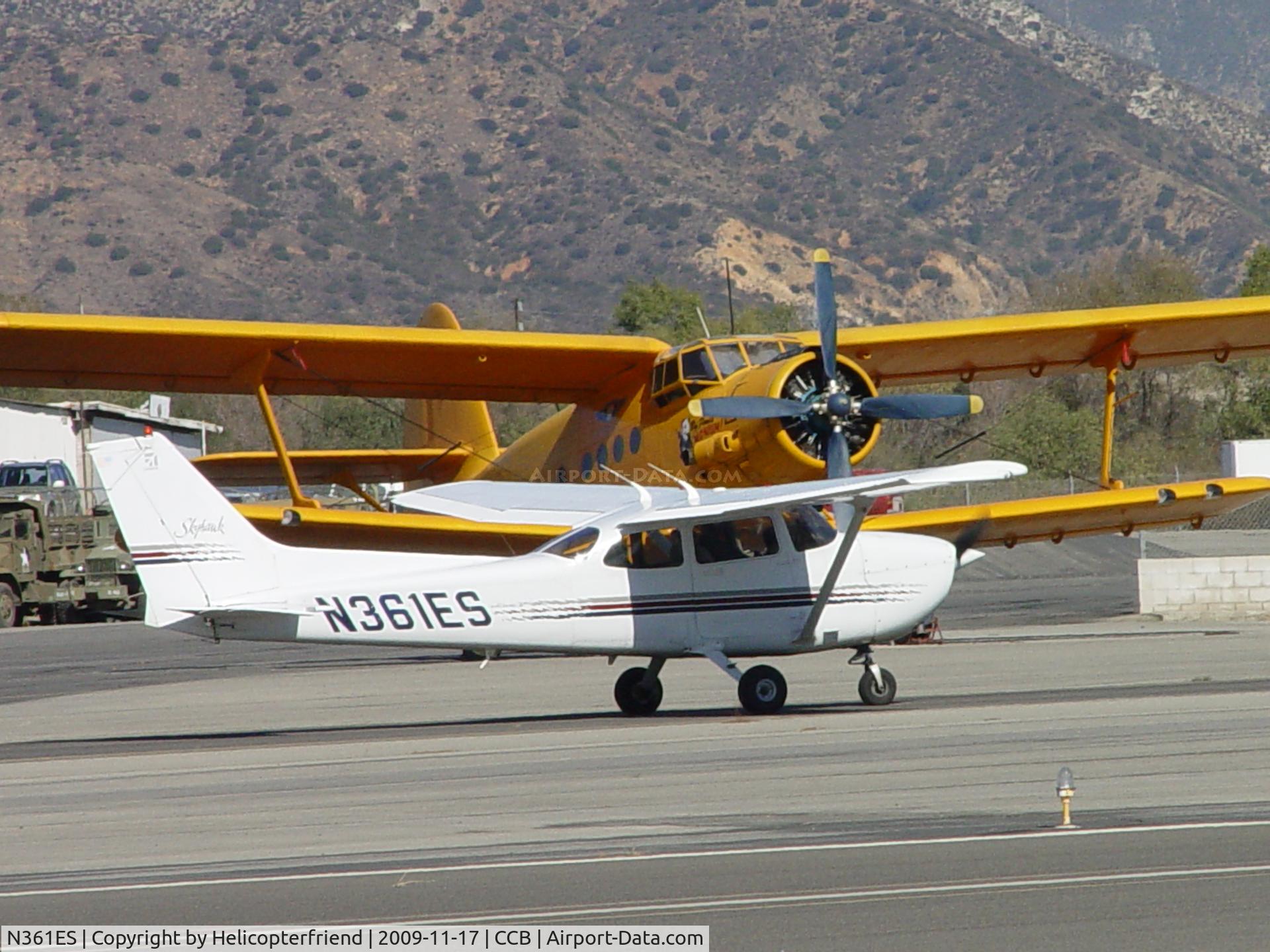N361ES, 1997 Cessna 172R C/N 17280011, Taxiing back to runway 24 passing the Antonov