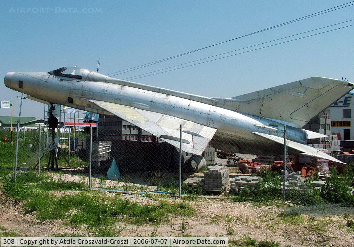 308, 1961 Mikoyan-Gurevich MiG-21F-13 C/N 741308, Szekszárd, building material depot.