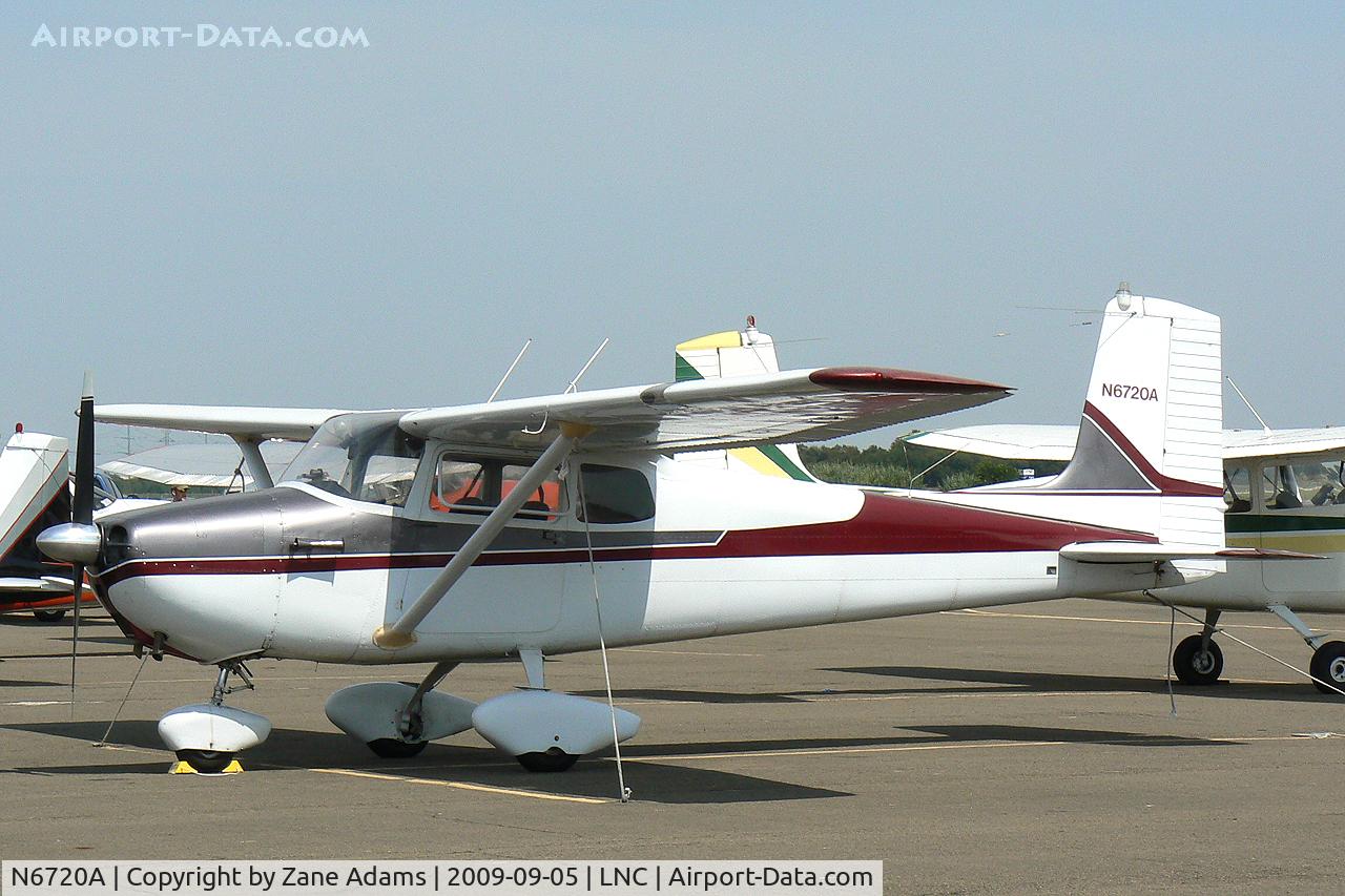 N6720A, 1956 Cessna 172 C/N 28820, At Lancaster Airport, Texas