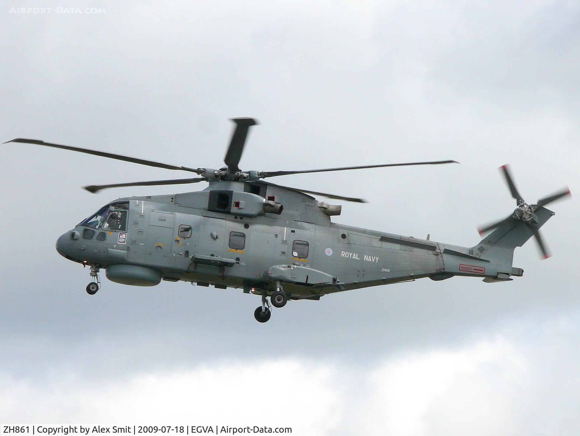 ZH861, AgustaWestland EH-101 Merlin HM.1 C/N 50168/RN41, EH Industries EH101 Merlin HM1 ZH861 Royal Navy