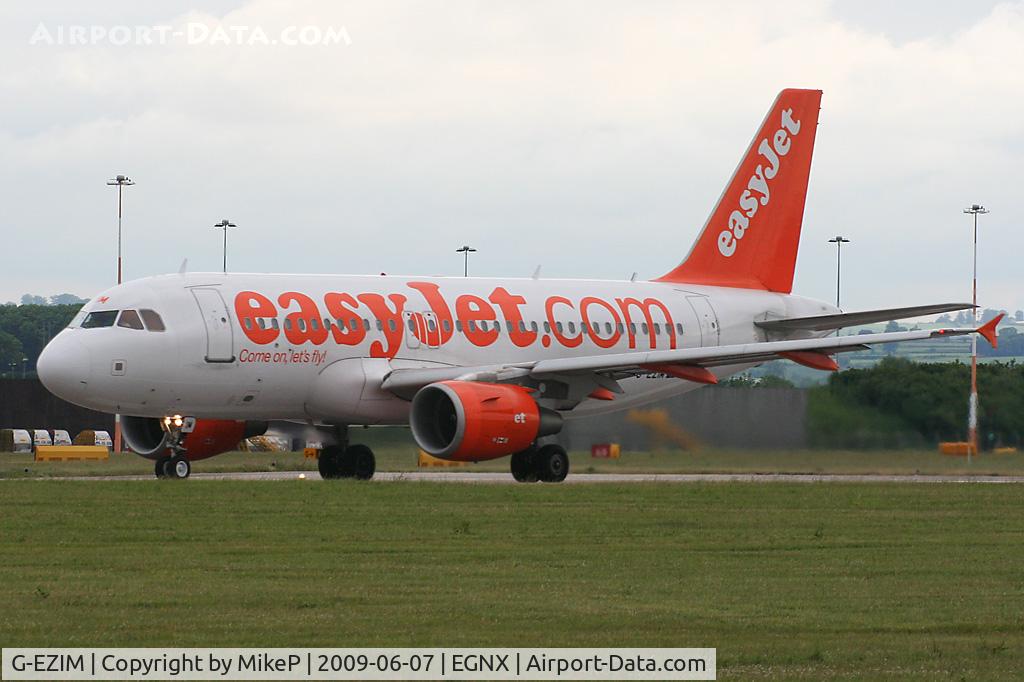 G-EZIM, 2005 Airbus A319-111 C/N 2495, Rolling on Runway 09.