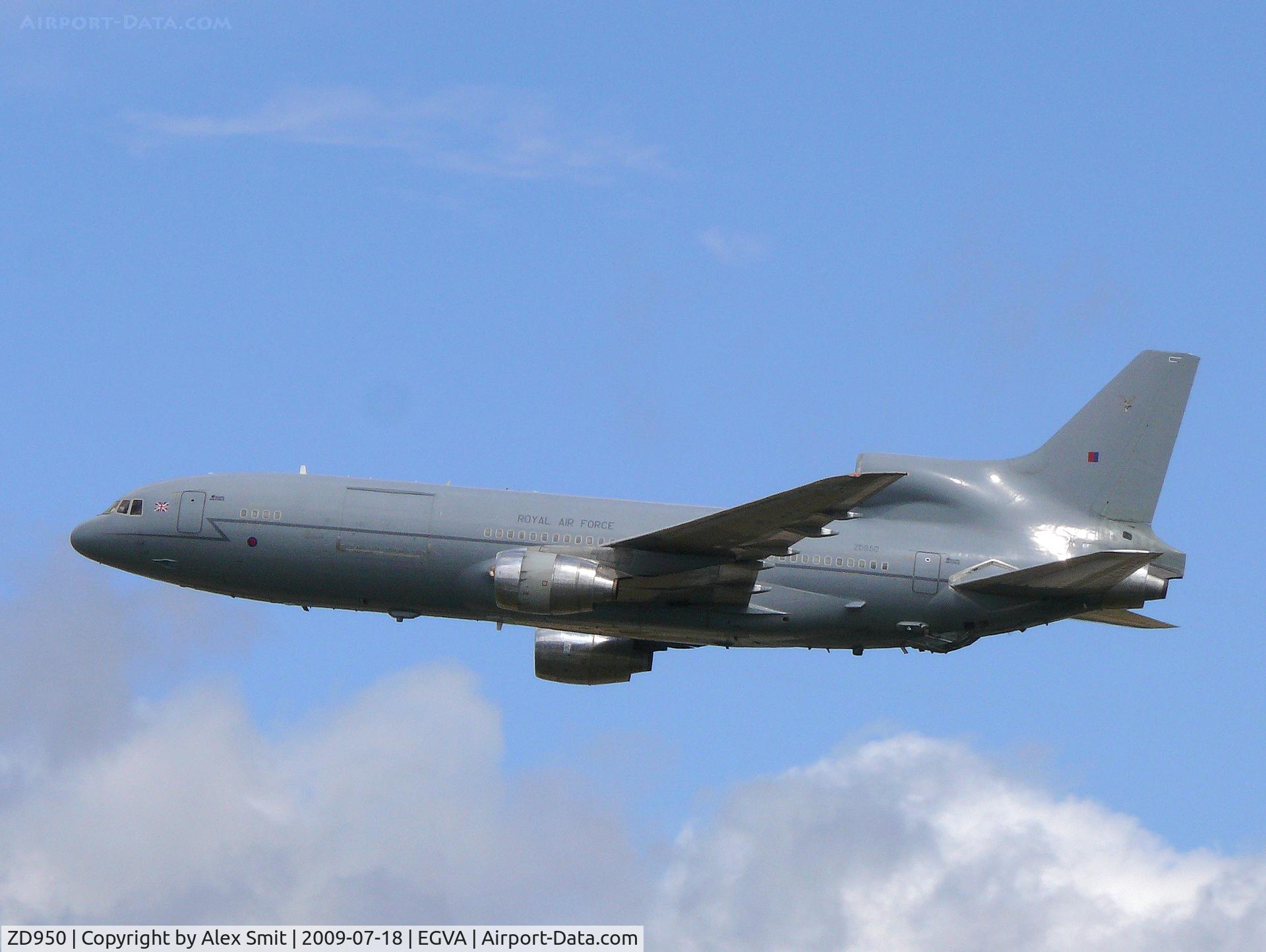ZD950, 1979 Lockheed L-1011-385-3 TriStar K1 (500) C/N 193V-1164, Lockheed L1011 Tristar KC1 ZD950 Royal Air Force