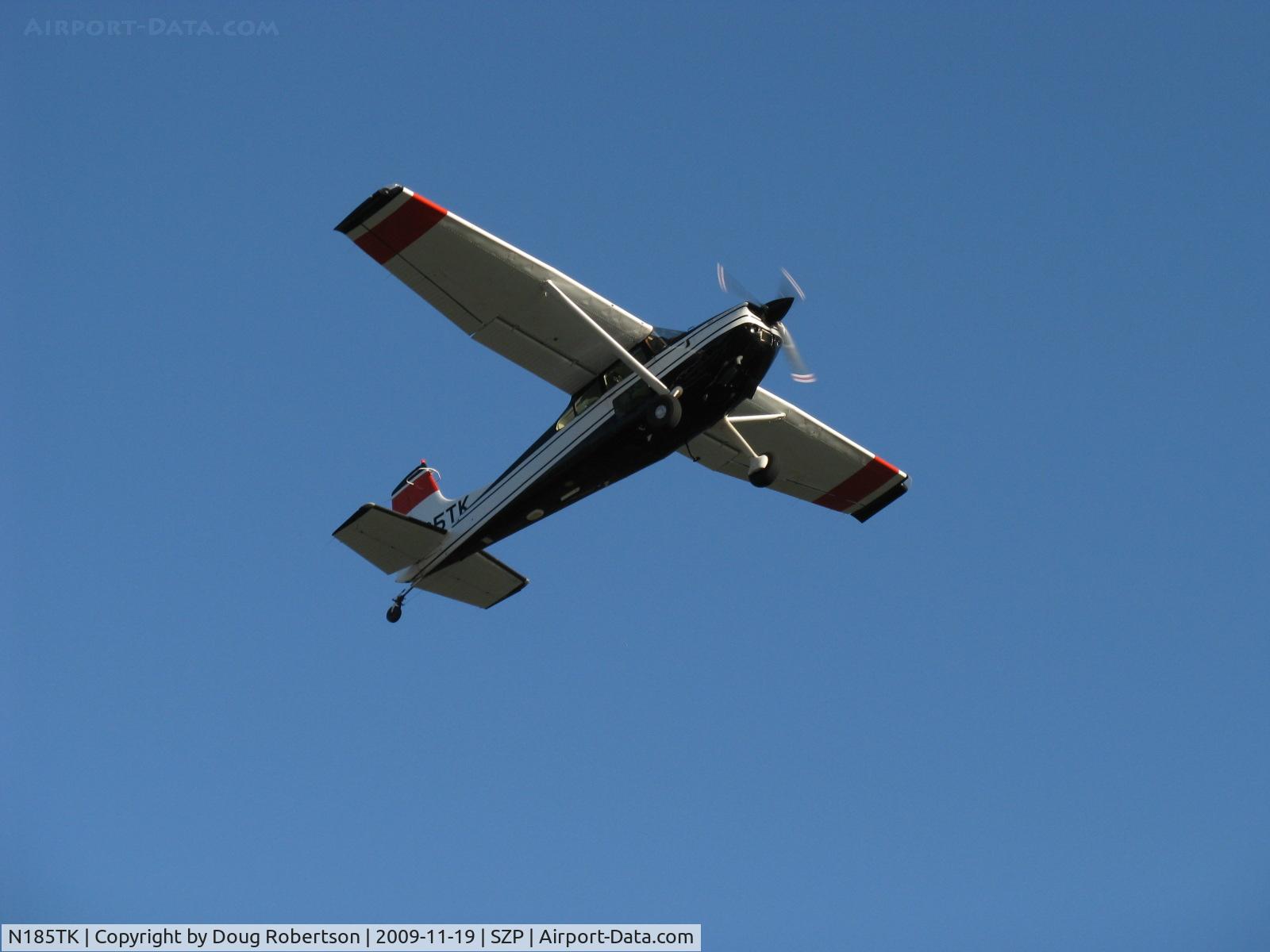 N185TK, 1981 Cessna A185F Skywagon 185 C/N 18504366, 1981 Cessna A185F SKYWAGON II, Continental IO-520-D 300 Hp, takeoff climb Rwy 22