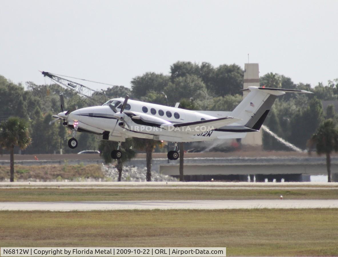 N6812W, 1985 Beech 300 C/N FA-38, Beech 300