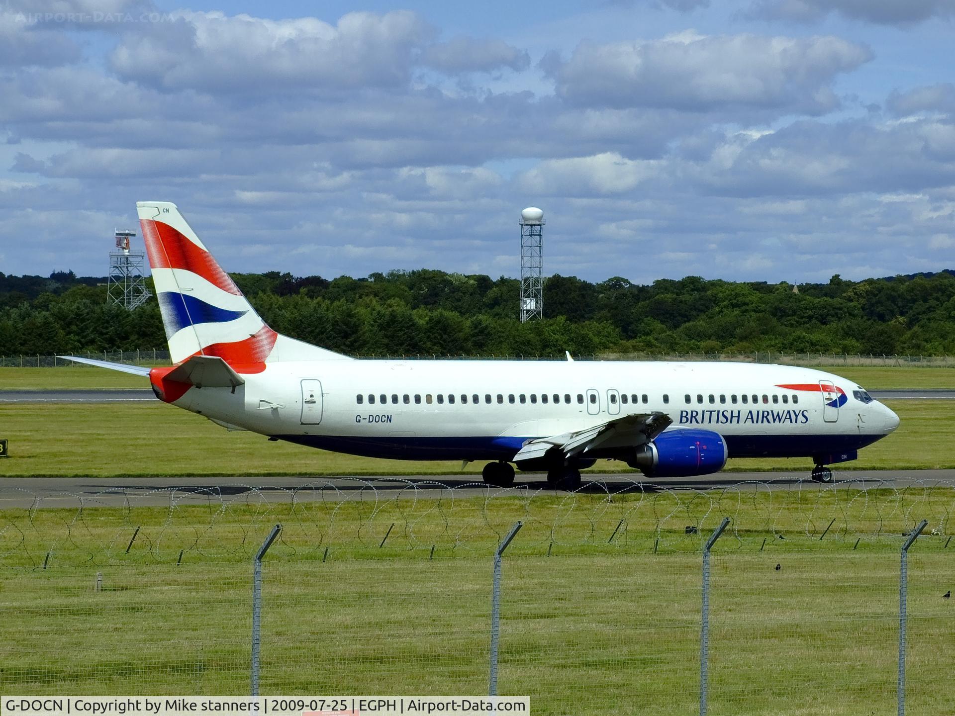 G-DOCN, 1992 Boeing 737-436 C/N 25848, British airways B737-436 Arriving at EDI From LGW