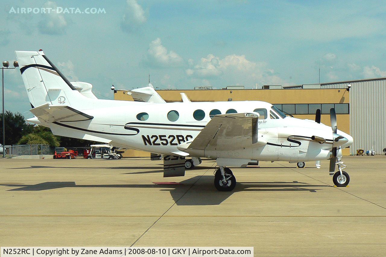 N252RC, 1987 Beech C90A King Air C/N LJ-1152, At Arlington Municipal