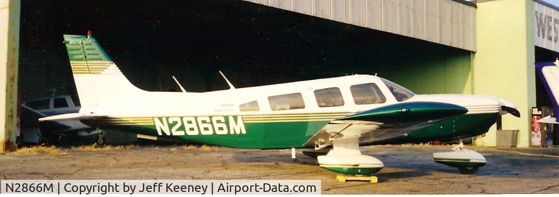 N2866M, 1979 Piper PA-32-300 Cherokee Six C/N 32-7940166, Just after I painted it.