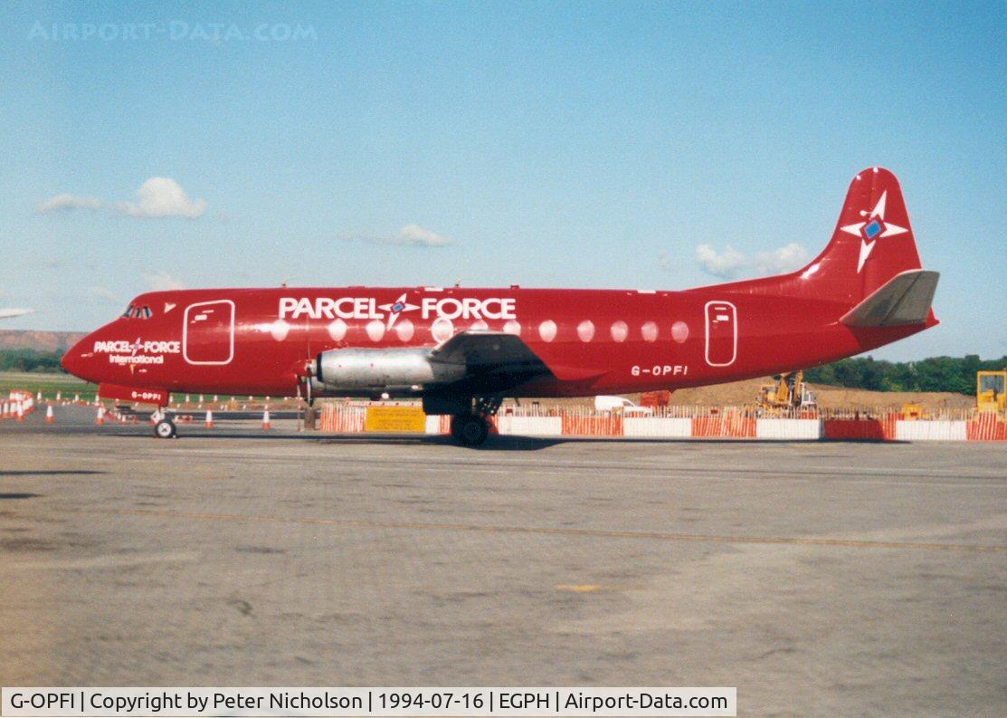 G-OPFI, 1957 Vickers Viscount 802 C/N 170, Royal Mail's Parcel Force Viscount 802 awaiting loading at Edinburgh in the Summer of 1994.