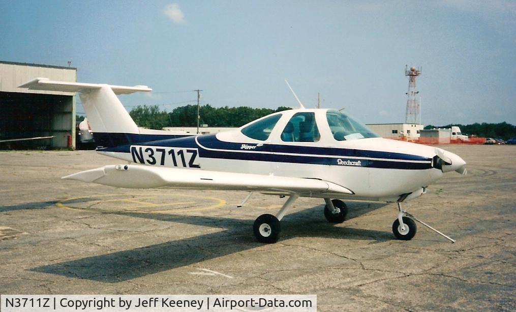 N3711Z, 1980 Beech 77 Skipper C/N WA-183, Just after I painted it