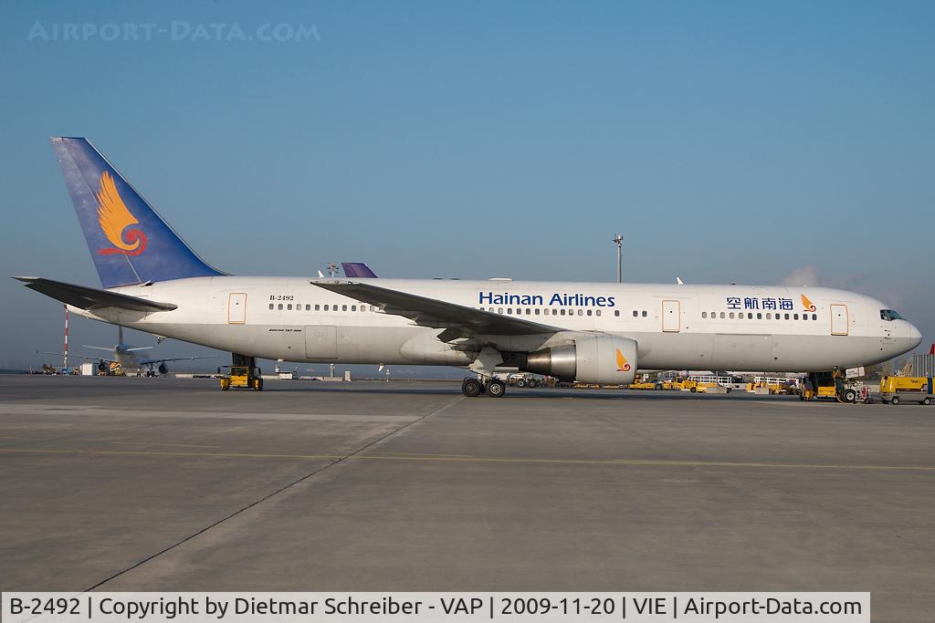 B-2492, Boeing 767-3P4/ER C/N 33049, Hainan Airlines Boeing 767-300