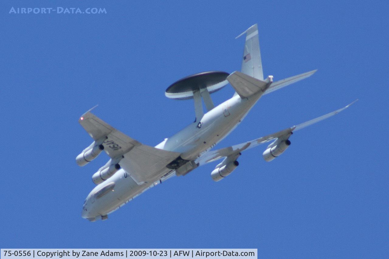 75-0556, 1975 Boeing E-3B Sentry C/N 21047, Landing at the 2009 Alliance Fort Worth Airshow