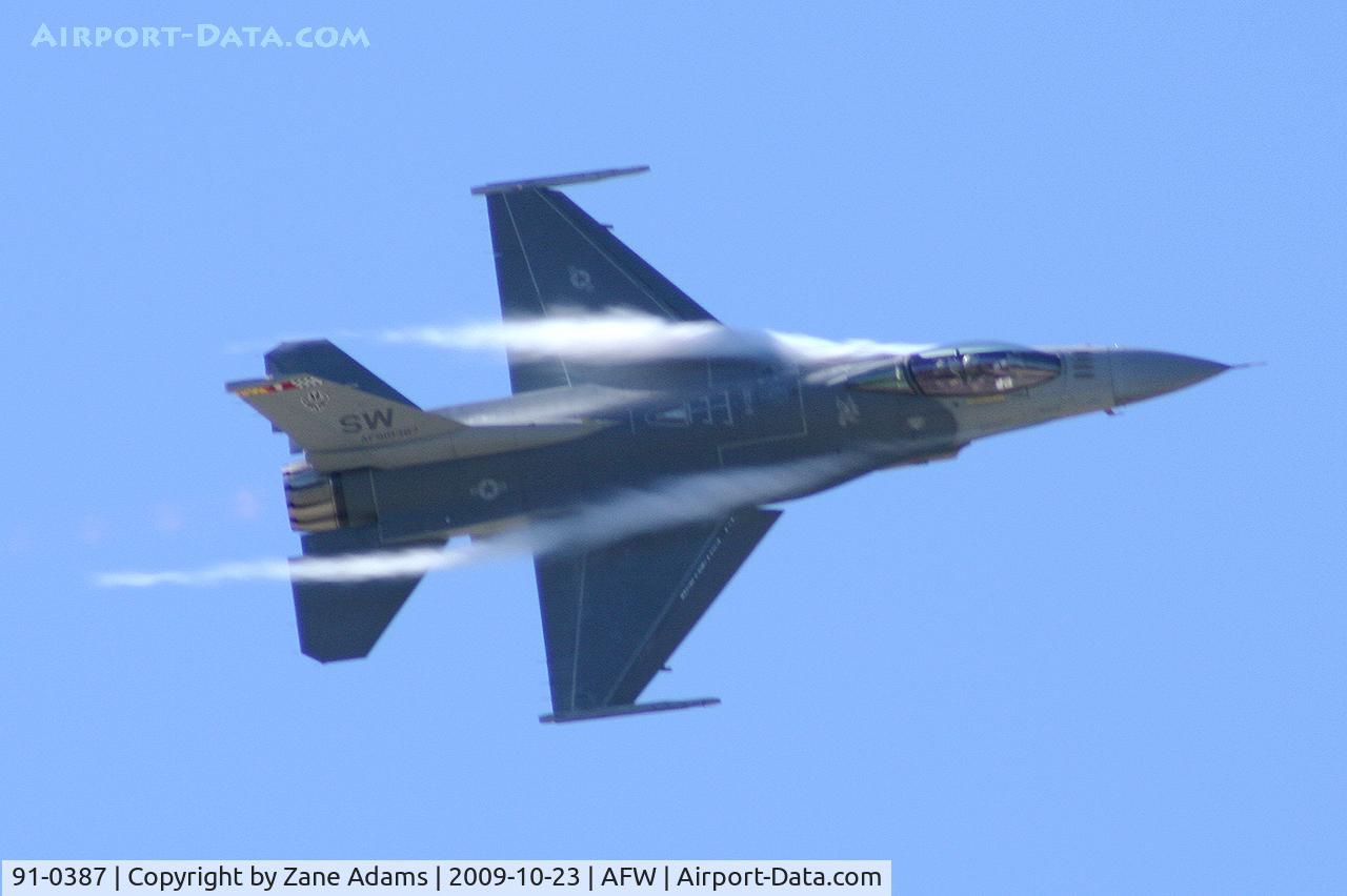 91-0387, 1991 General Dynamics F-16CM Fighting Falcon C/N CC-85, At the 2009 Alliance Airshow - Fort Worth, TX