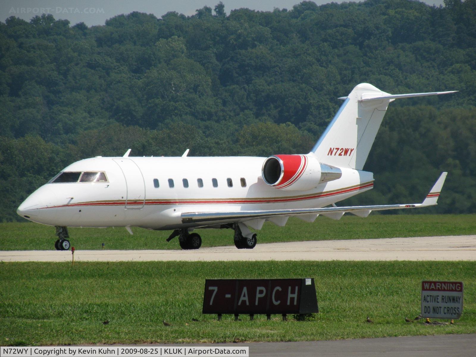 N72WY, 1998 Bombardier CL-600-2B16 C/N 5394, Sometimes flies under EJM, today on her own