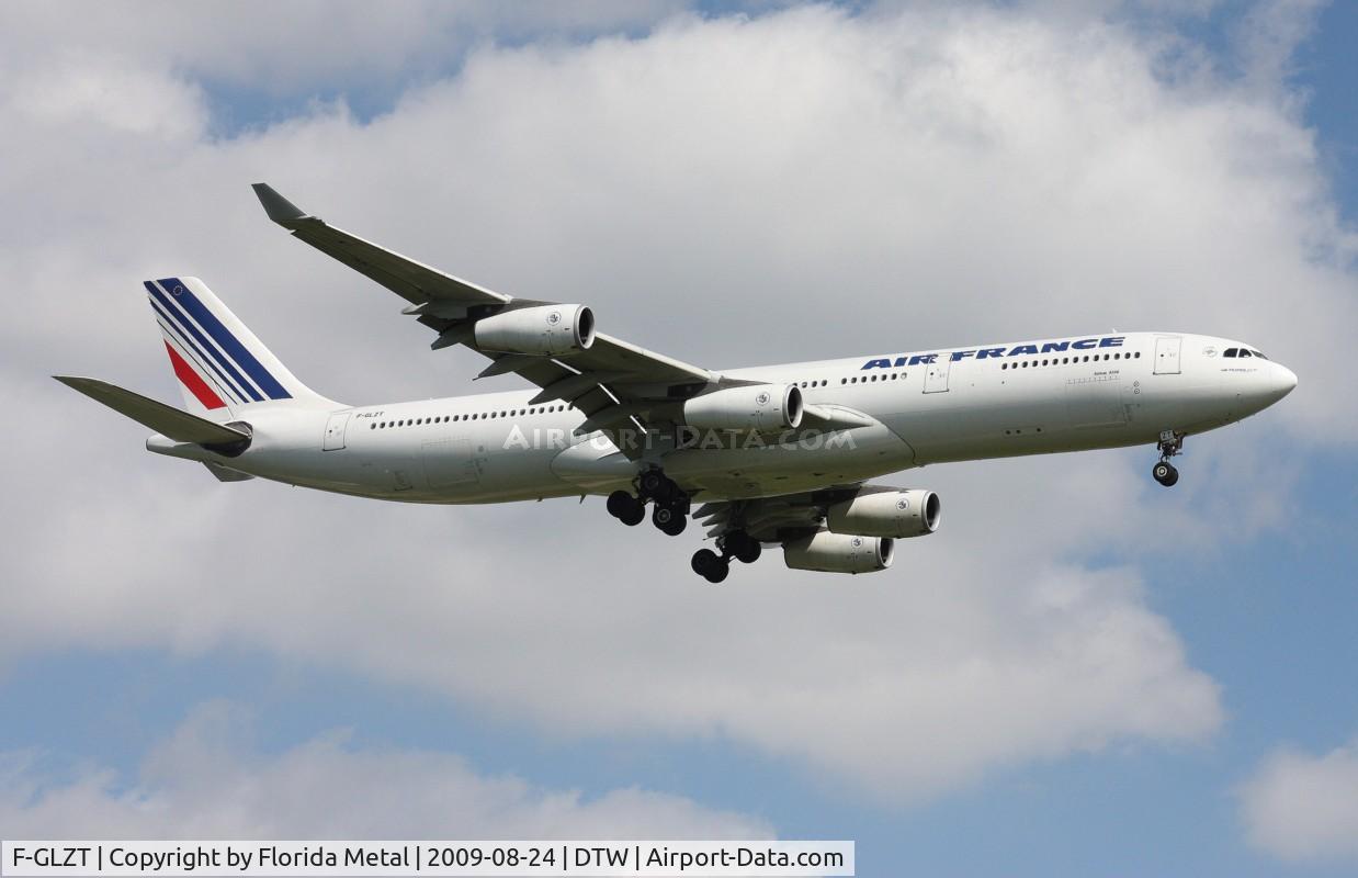 F-GLZT, 2000 Airbus A340-313X C/N 319, Air France A340-300