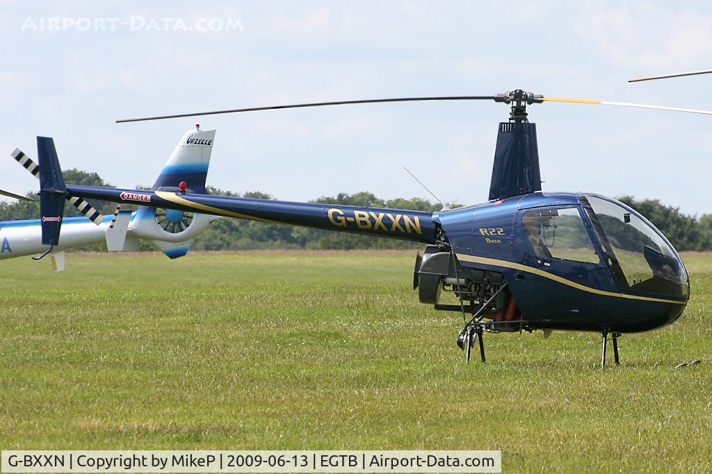 G-BXXN, 1987 Robinson R22 Beta II C/N 0720, Pictured during Aero Expo 2009.