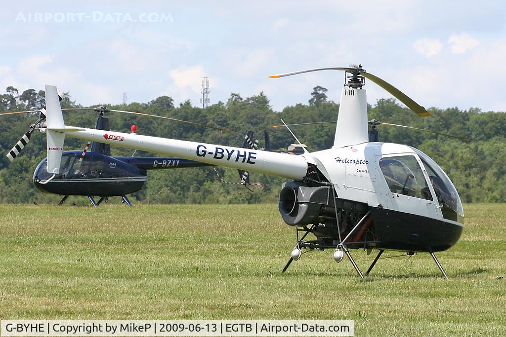 G-BYHE, 1991 Robinson R22 Beta C/N 2023, Pictured during Aero Expo 2009.