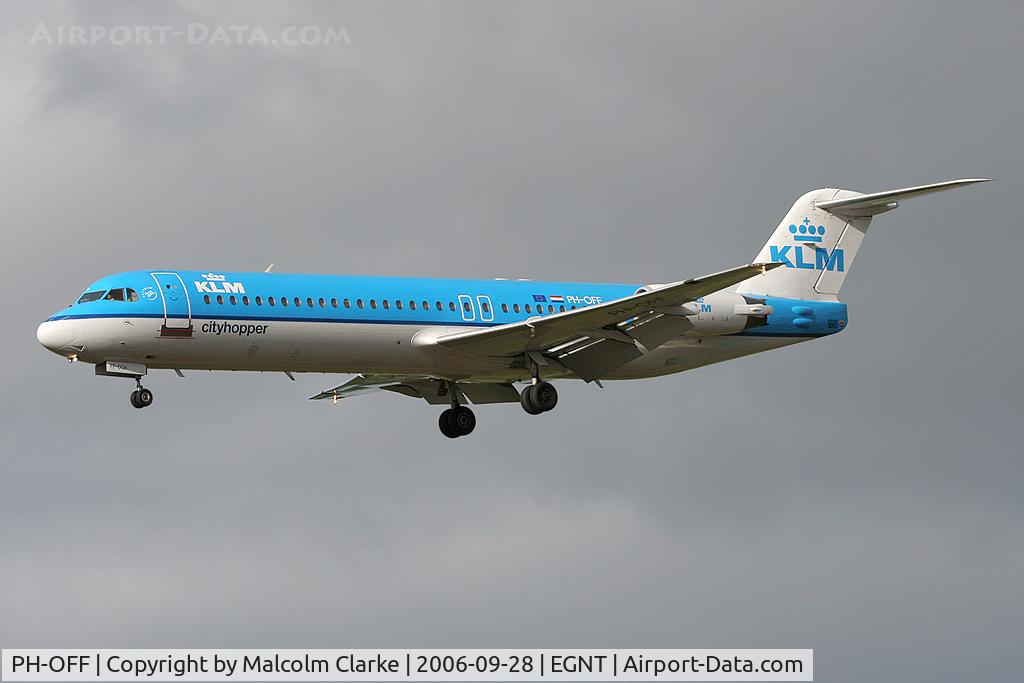 PH-OFF, 1989 Fokker 100 (F-28-0100) C/N 11274, Fokker 100 (F-28-0100) on finals to rwy 25 at Newcastle Airport, UK.