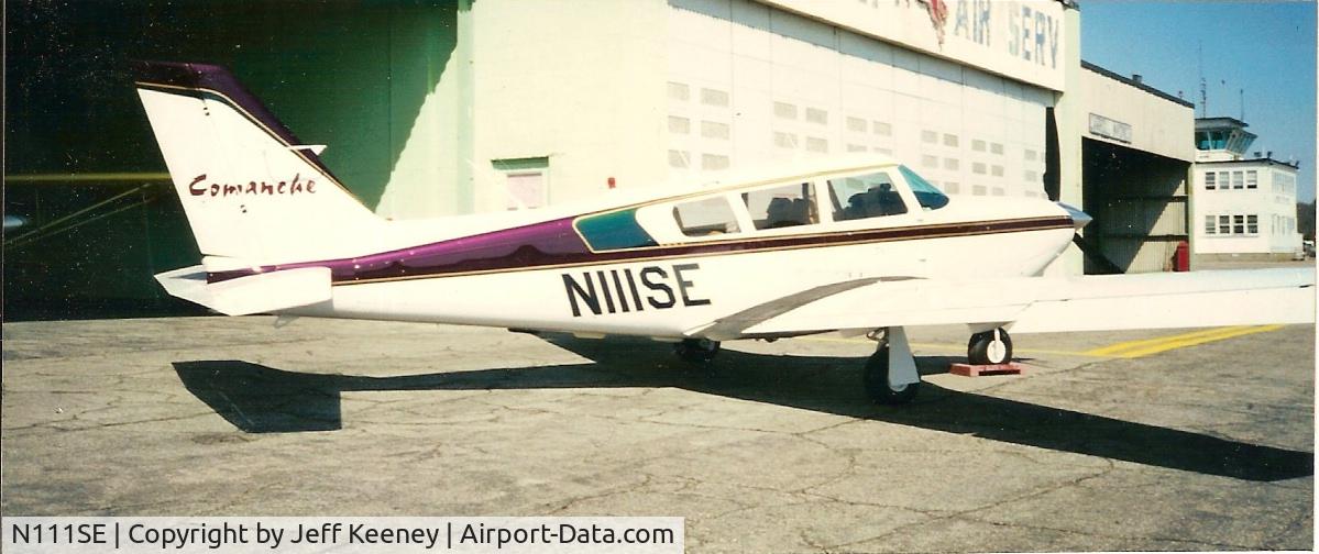 N111SE, 1966 Piper PA-24-260 Comanche B C/N 24-4462, Just after I painted it.
