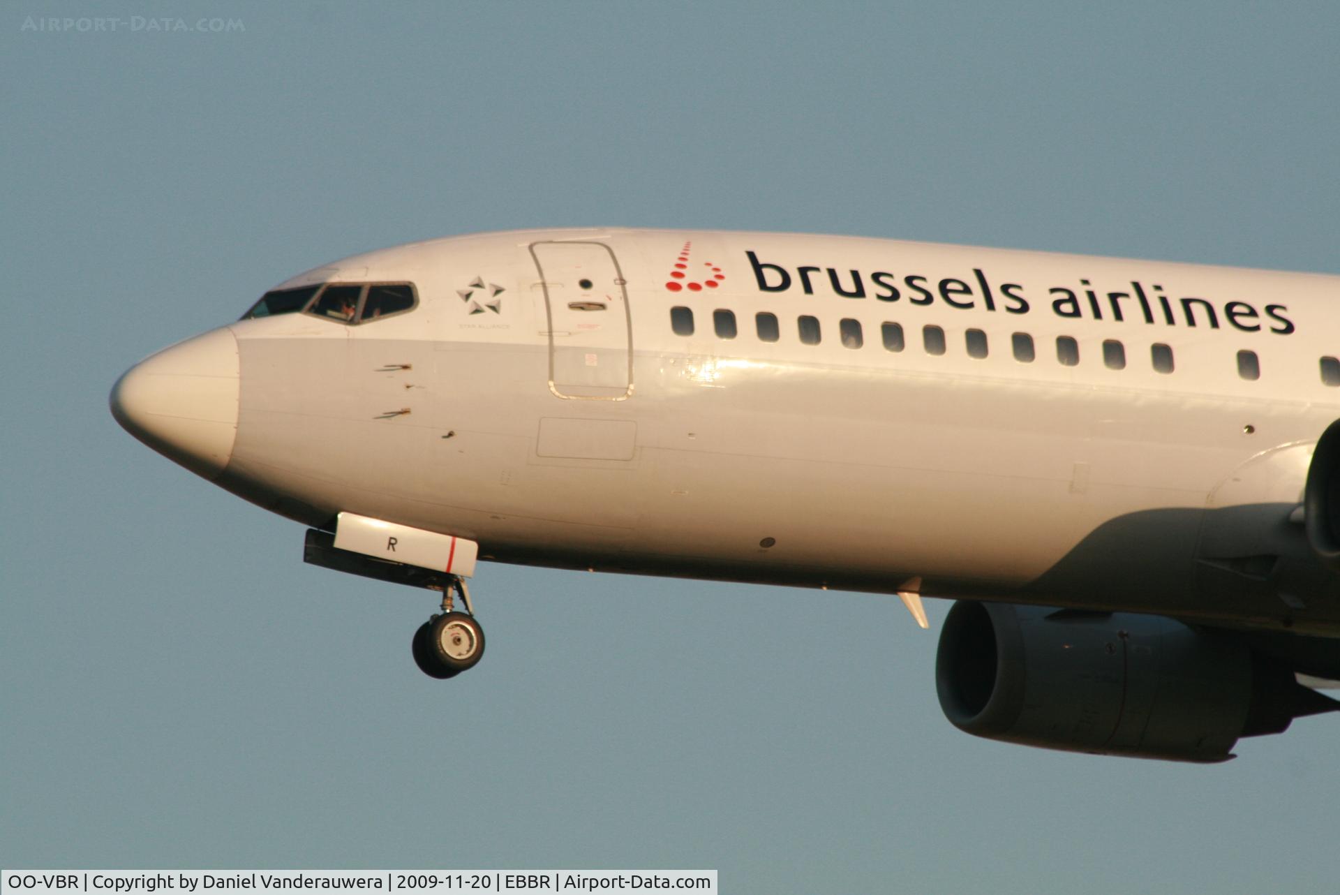 OO-VBR, 1989 Boeing 737-4Y0 C/N 24134, now with Star Alliance