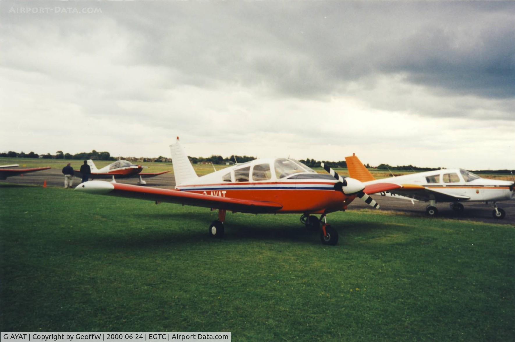 G-AYAT, 1970 Piper PA-28-180 Cherokee C/N 28-5801, 2000 PFA Fly-in