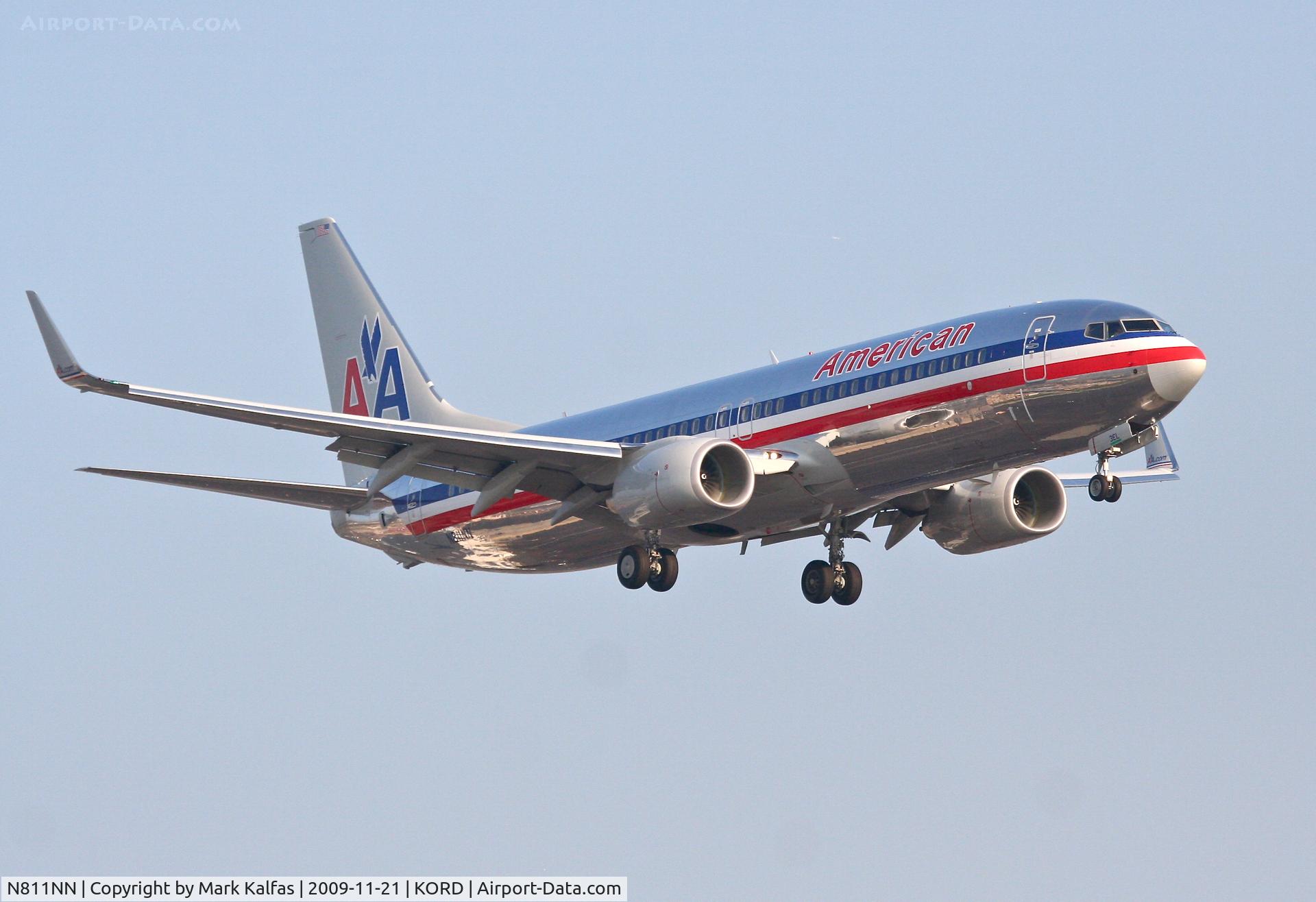 N811NN, 2009 Boeing 737-823 C/N 31079, AAL711 from KFLL, short final 22R KORD.