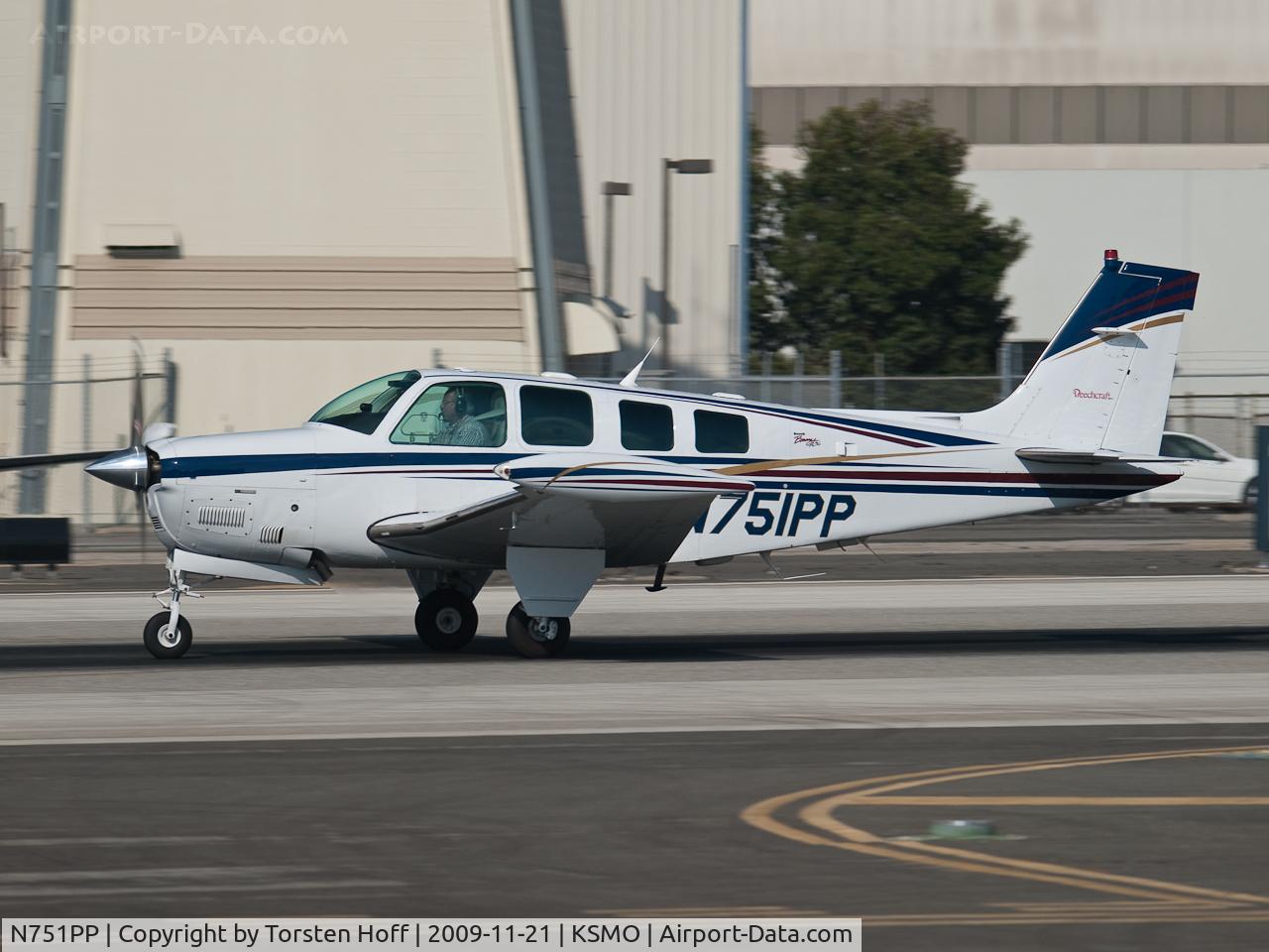 N751PP, 1999 Raytheon Aircraft Company A36 Bonanza C/N E3260, N751PP departing from RWY 21