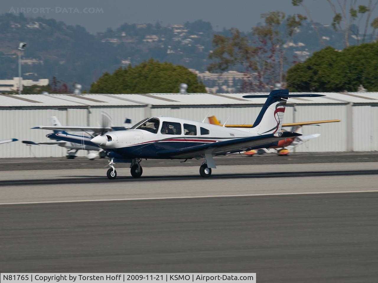 N81765, 1982 Piper PA-28RT-201T Arrow IV C/N 28R-8231039, N81765 departing from RWY 21