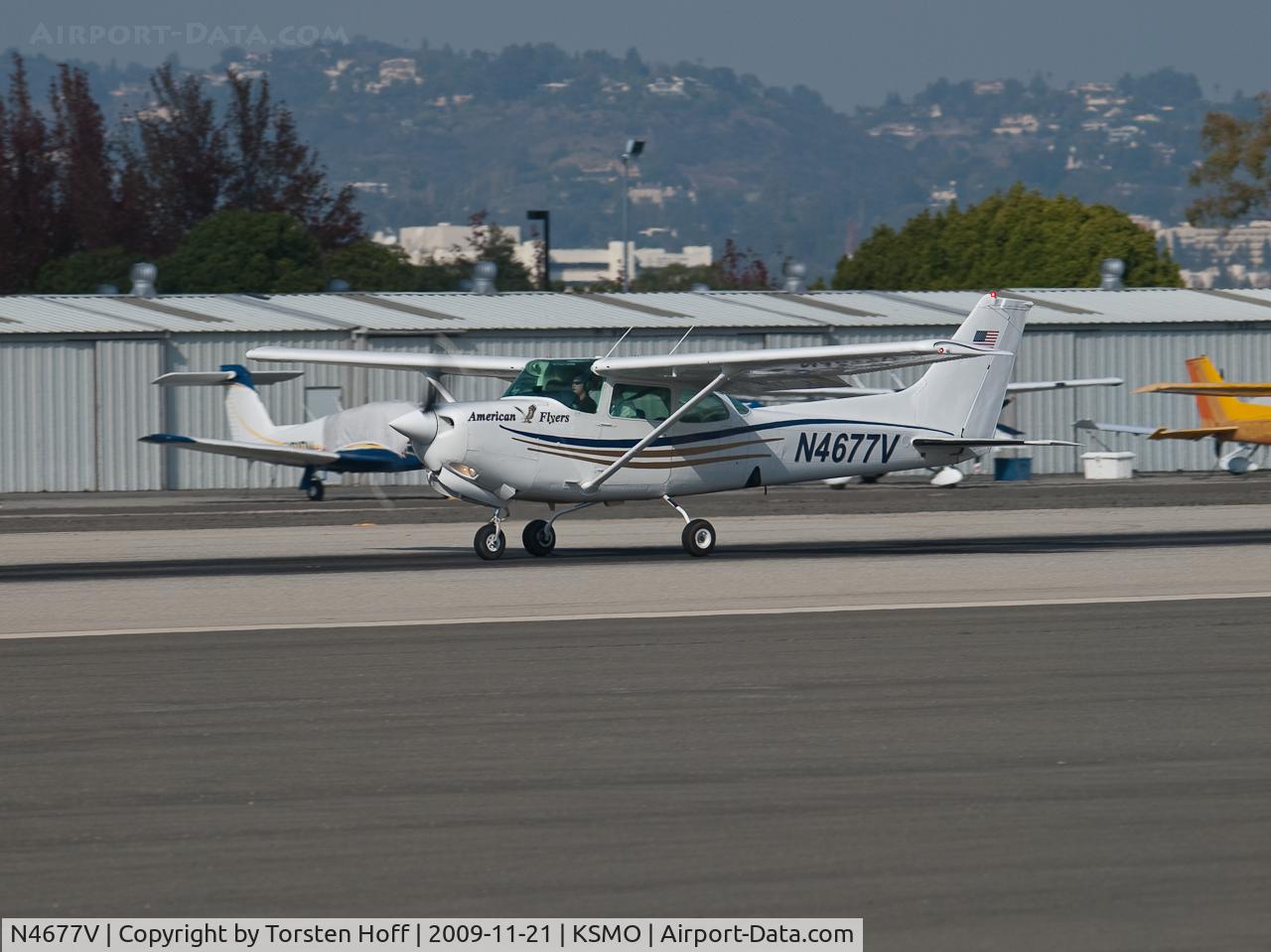 N4677V, 1980 Cessna 172RG Cutlass RG C/N 172RG0224, N4677V departing from RWY 21