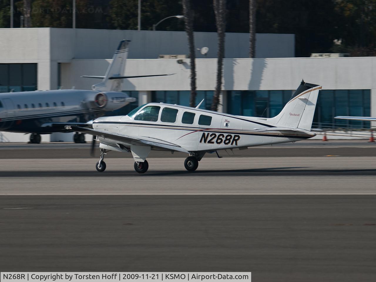 N268R, 1977 Beech A36 Bonanza 36 C/N E-1092, N268R arriving on RWY 21