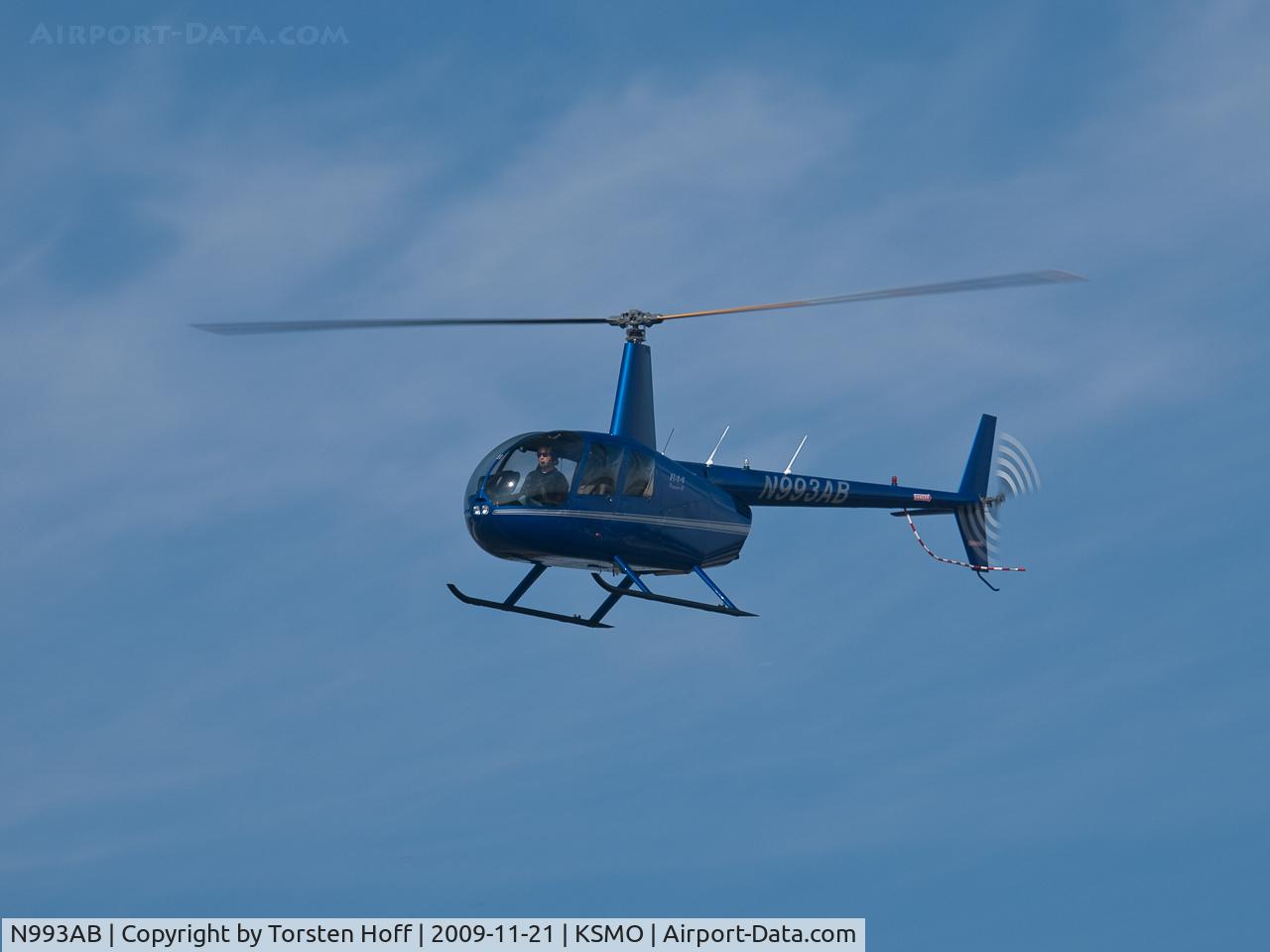 N993AB, Robinson R44 Raven II C/N 12721, N993AB arriving on RWY 21